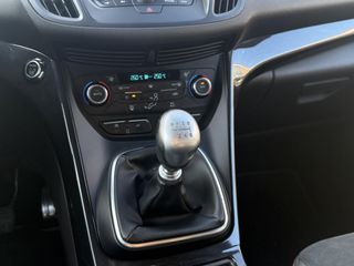 Voertuigafbeelding 24