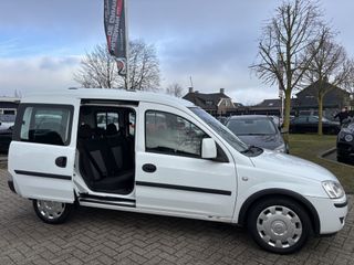 Voertuigafbeelding 8