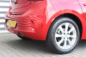 Voertuigafbeelding 9