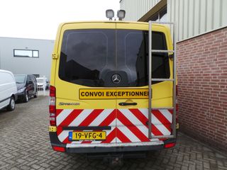 Voertuigafbeelding 4