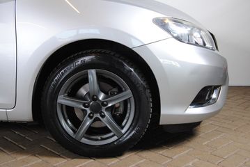 Voertuigafbeelding 3