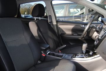 Voertuigafbeelding 7