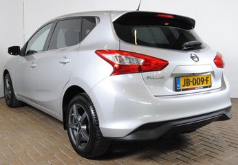 Voertuigafbeelding 8