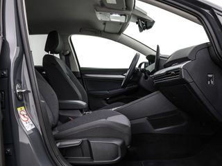 Voertuigafbeelding 12