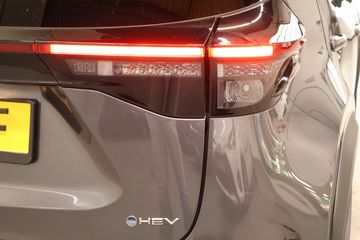 Voertuigafbeelding 12