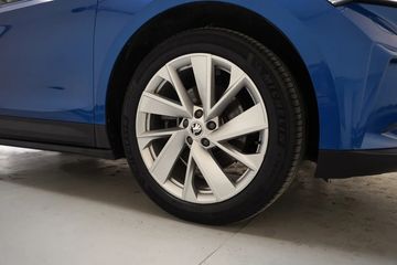 Voertuigafbeelding 35