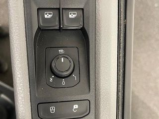 Voertuigafbeelding 26