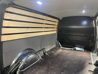 Voertuigafbeelding 6