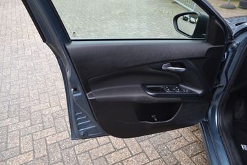 Voertuigafbeelding 9