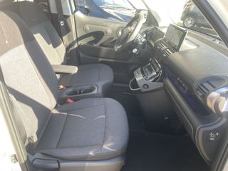 Voertuigafbeelding 10