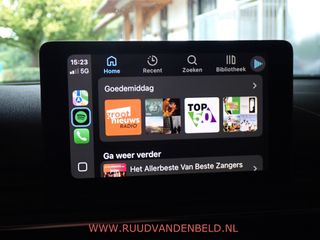 Voertuigafbeelding 16