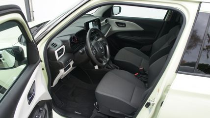 Voertuigafbeelding 9