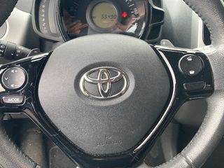 Voertuigafbeelding 6