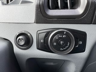 Voertuigafbeelding 16