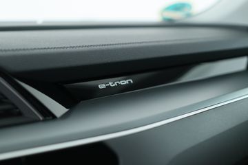 Voertuigafbeelding 42