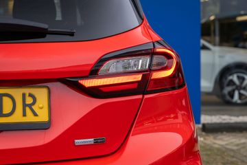 Voertuigafbeelding 9