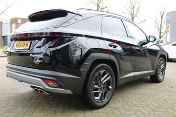 Voertuigafbeelding 3