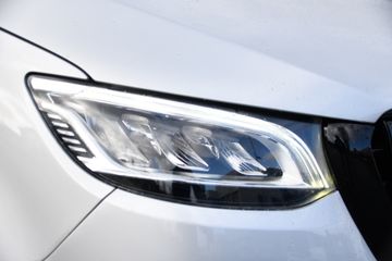 Voertuigafbeelding 24