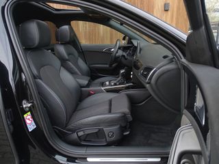 Voertuigafbeelding 12