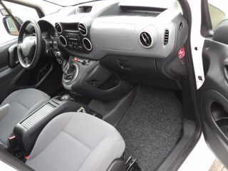 Voertuigafbeelding 11