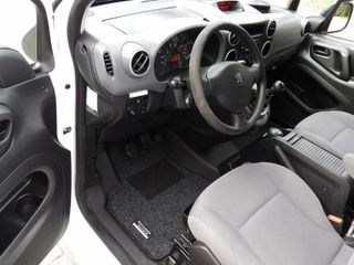 Voertuigafbeelding 8