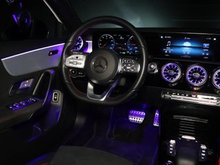 Voertuigafbeelding 10