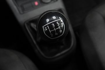 Voertuigafbeelding 12