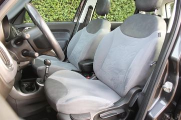 Voertuigafbeelding 5