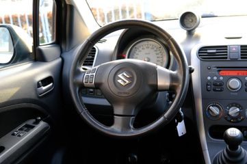 Voertuigafbeelding 5