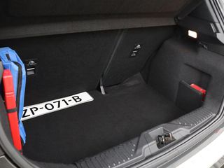 Voertuigafbeelding 24