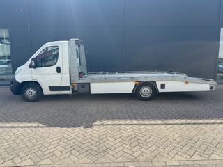 Voertuigafbeelding 3