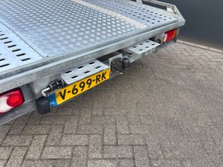 Voertuigafbeelding 8