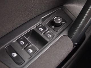 Voertuigafbeelding 44