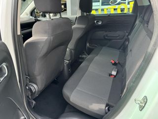 Voertuigafbeelding 27