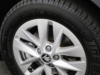 Voertuigafbeelding 27