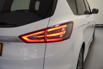 Voertuigafbeelding 38