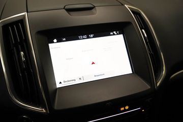 Voertuigafbeelding 6