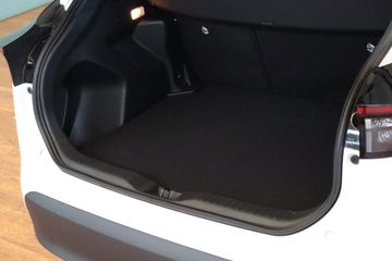 Voertuigafbeelding 9