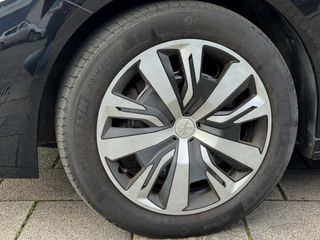 Voertuigafbeelding 16