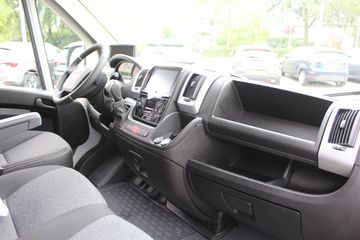 Voertuigafbeelding 4