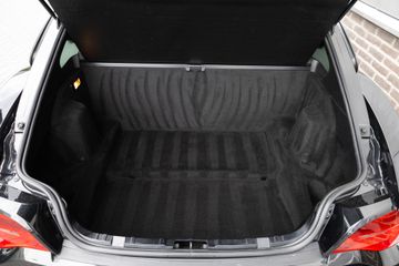 Voertuigafbeelding 32