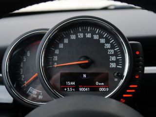 Voertuigafbeelding 14