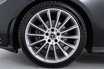 Voertuigafbeelding 16