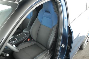 Voertuigafbeelding 17