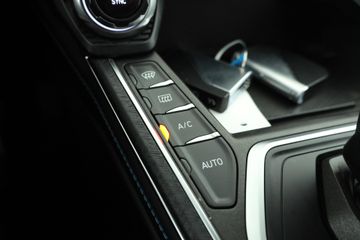 Voertuigafbeelding 32