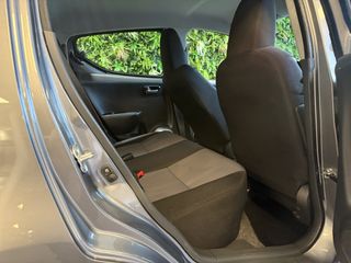 Voertuigafbeelding 7