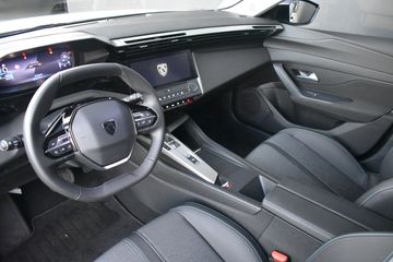 Voertuigafbeelding 8