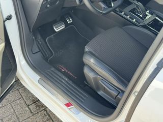 Voertuigafbeelding 38