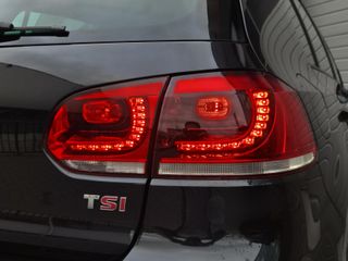 Voertuigafbeelding 11