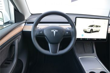 Voertuigafbeelding 13